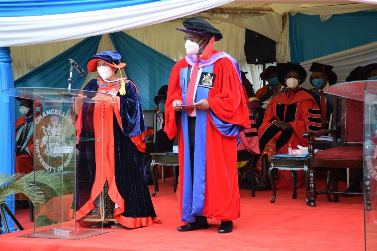 The Chancellor Dr Vijoo Rattansi and VC Prof Stephen Kiama confer various Degrees and Diplomas to graduands