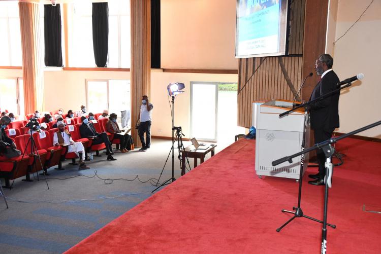 The VC Prof Stephen Kiama addresses the attendees of the 2021 UoN Prayer Day.